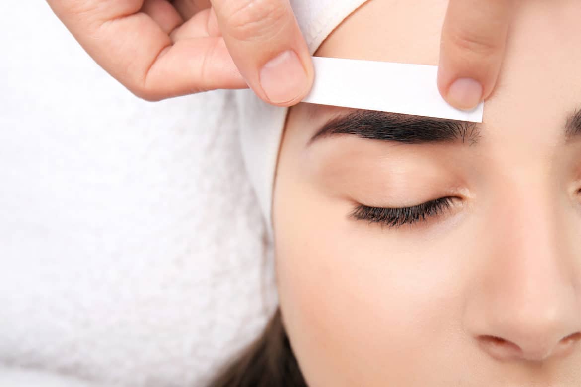 The 5 Best Eyebrow Wax Kits For Sensitive Skin Good Looking Tan