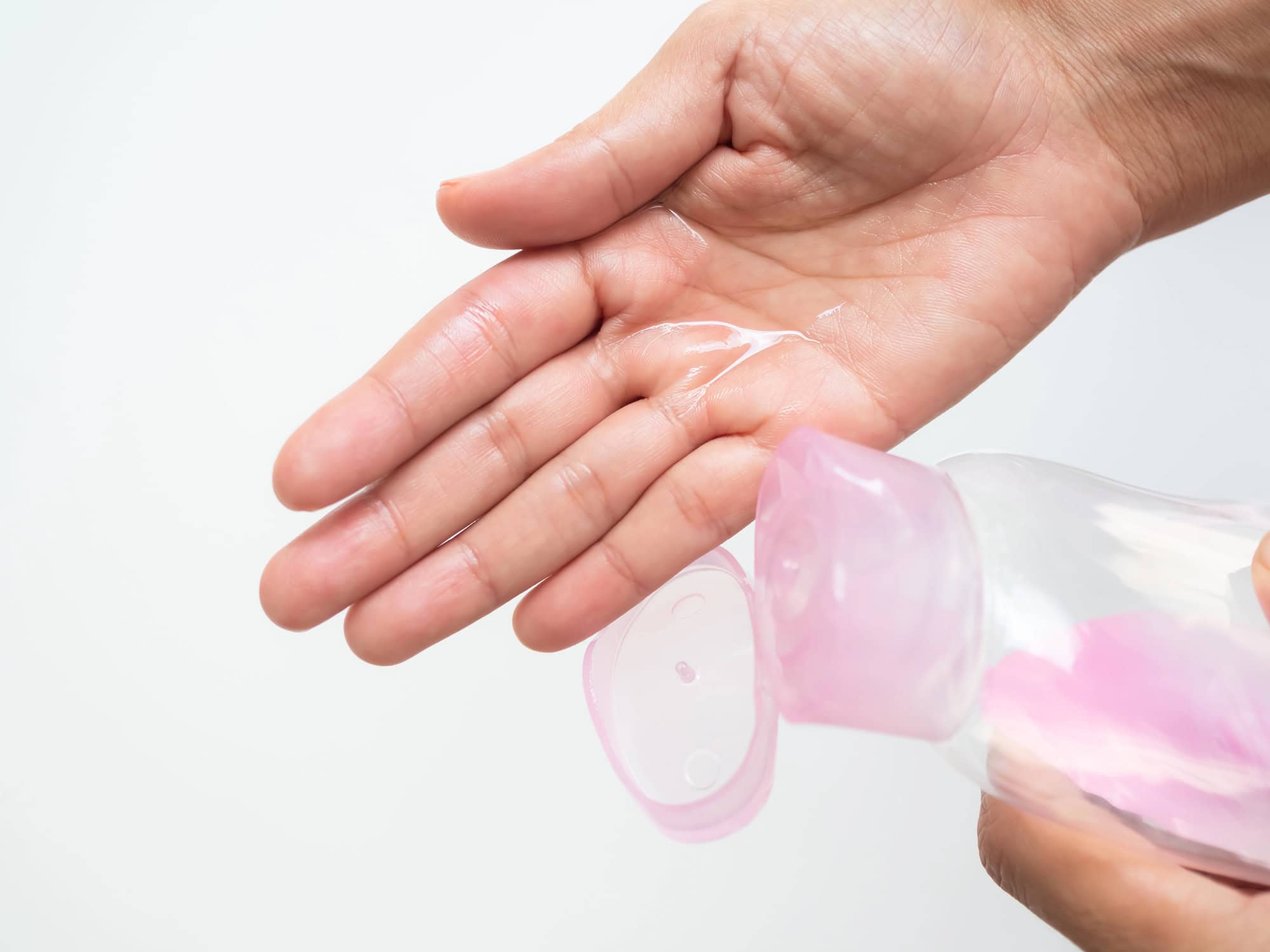 Does Baby Oil Remove Fake Tan? - Good Looking Tan